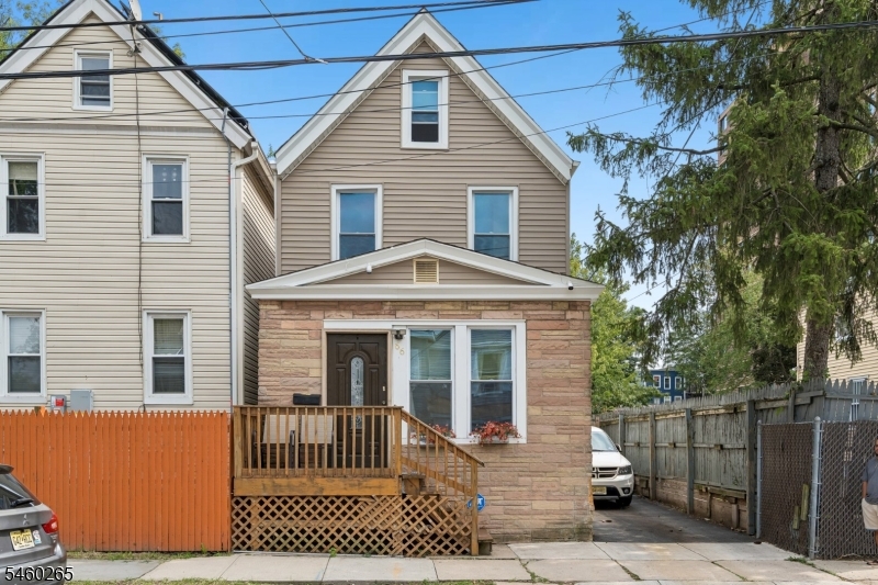66 Oak Avenue Irvington NJ 07111
