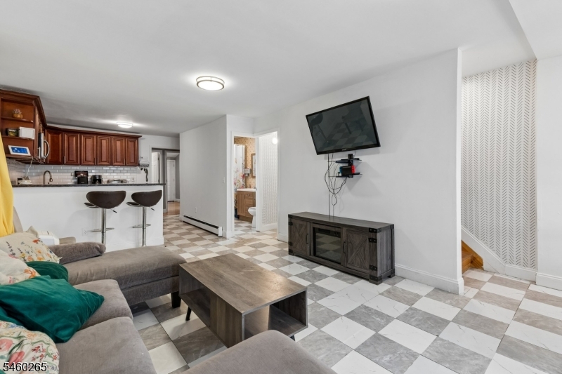 66 Oak Avenue Irvington NJ 07111