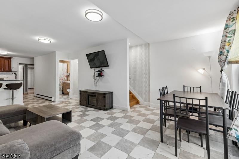 66 Oak Avenue Irvington NJ 07111