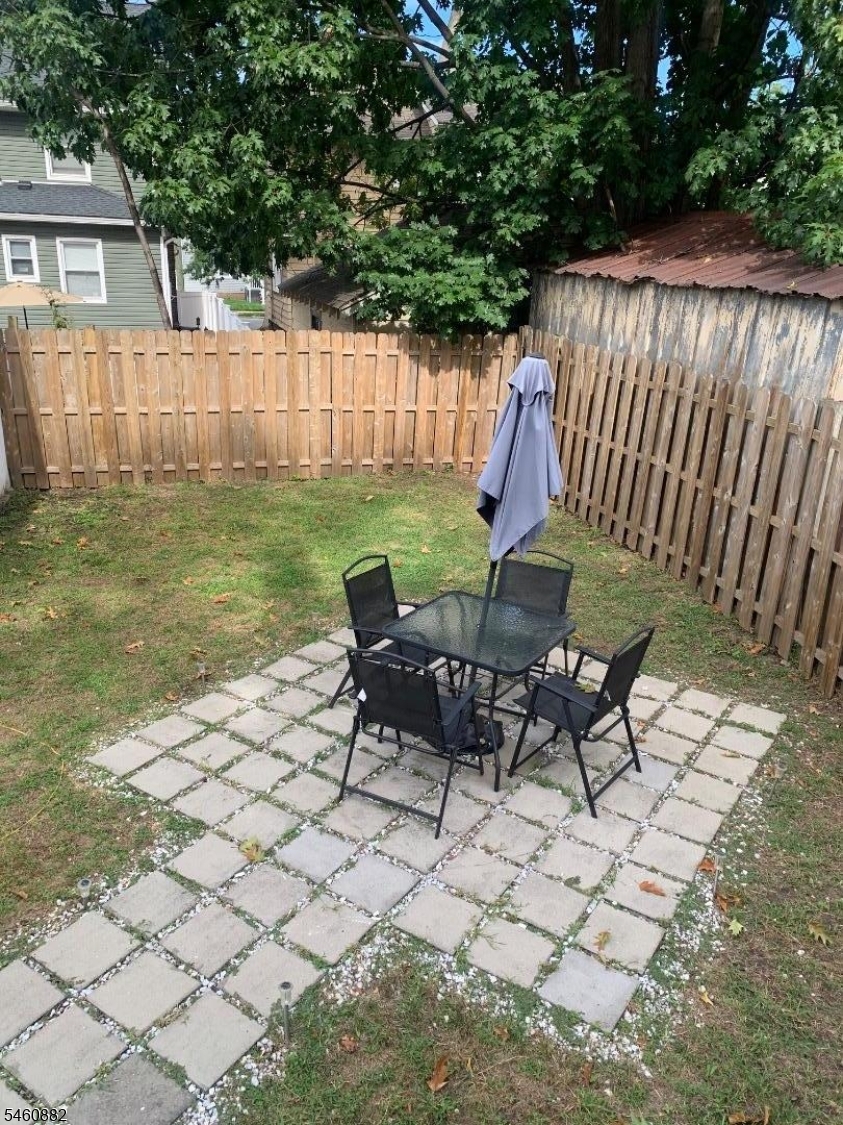 179 Richelieu Terrace Newark NJ 07106