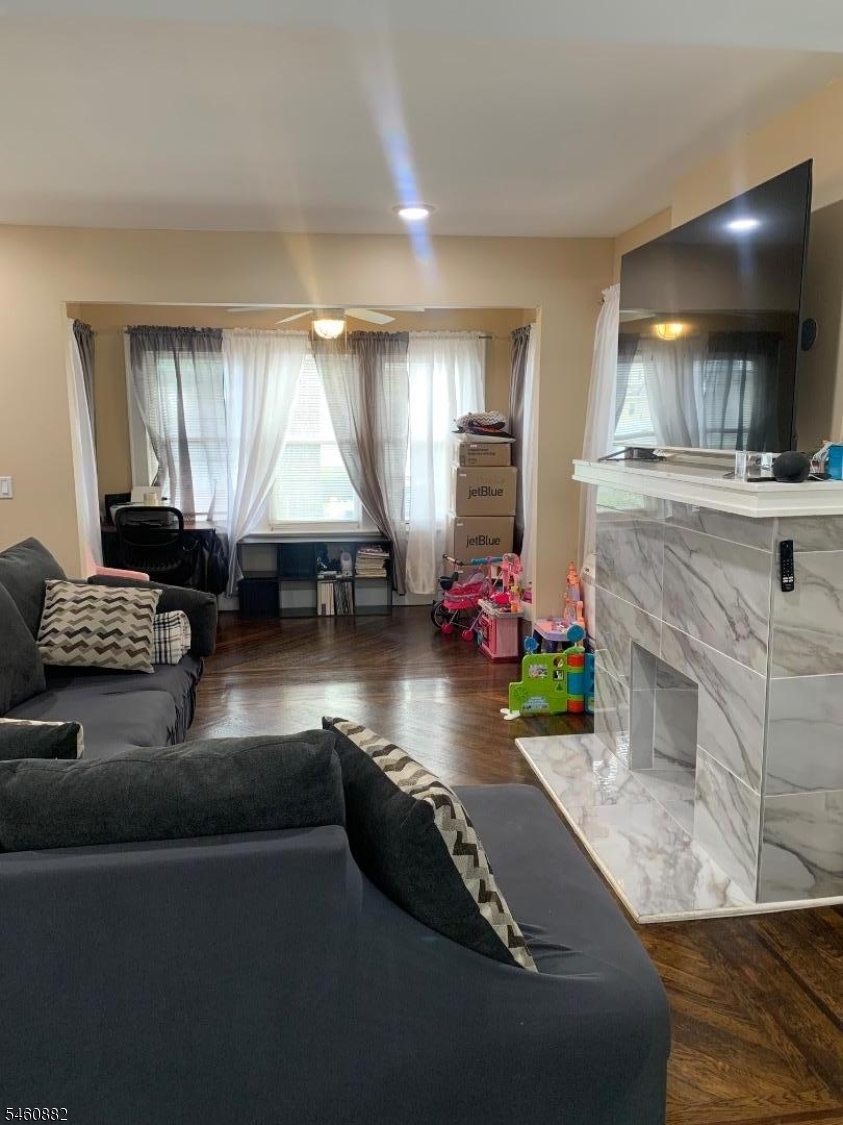 179 Richelieu Terrace Newark NJ 07106