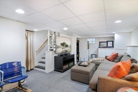 80 Hillcrest Avenue Morris NJ 07960