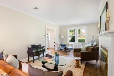 80 Hillcrest Avenue Morris NJ 07960