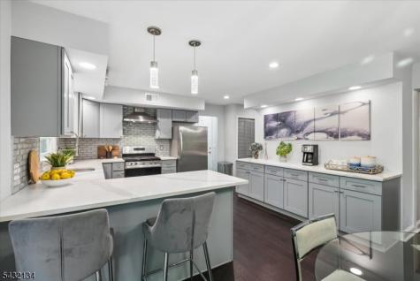 5 Blanchet Court Florham Park NJ 07932