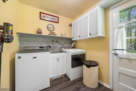 5 Blanchet Court Florham Park NJ 07932