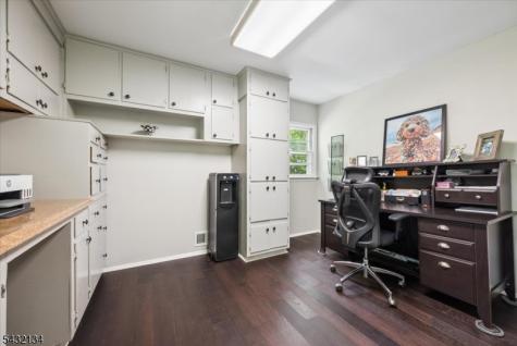 5 Blanchet Court Florham Park NJ 07932
