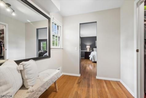 5 Blanchet Court Florham Park NJ 07932