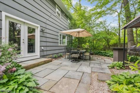 5 Blanchet Court Florham Park NJ 07932