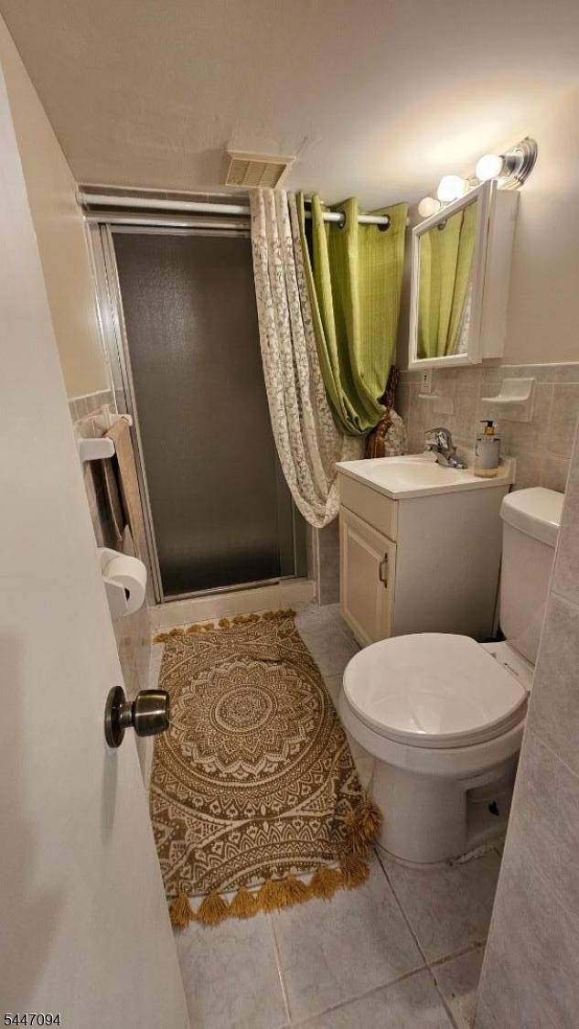 254 Illinois Avenue Paterson NJ 07503