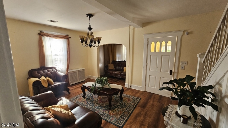 254 Illinois Avenue Paterson NJ 07503