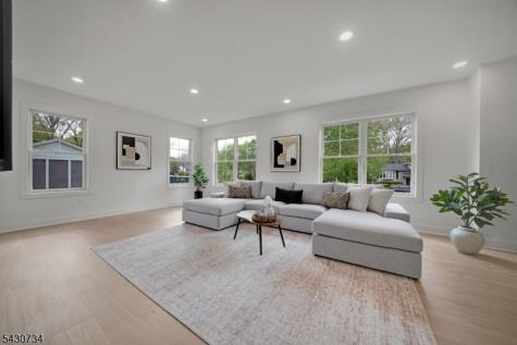 24 Etmore Place New Providence NJ 07974