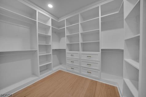 24 Etmore Place New Providence NJ 07974