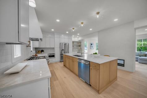 24 Etmore Place New Providence NJ 07974