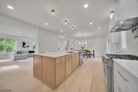 24 Etmore Place New Providence NJ 07974