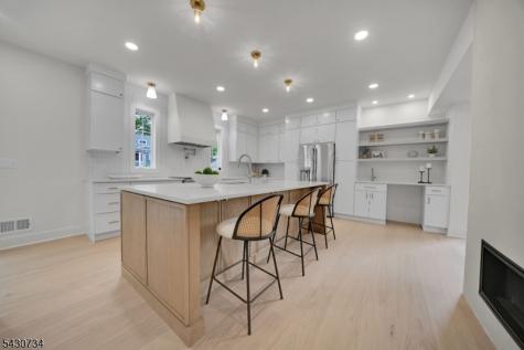24 Etmore Place New Providence NJ 07974