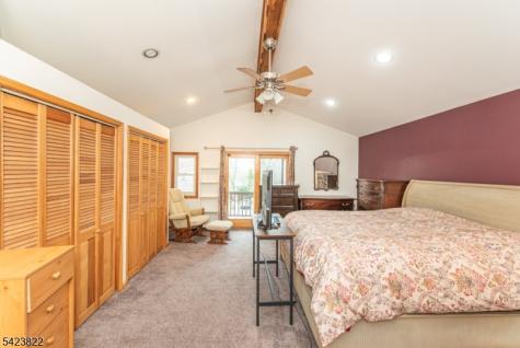 47 Laurel Drive Wayne NJ 07470