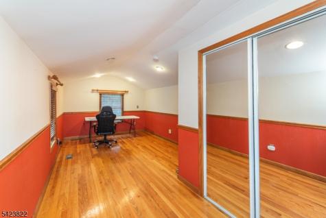 47 Laurel Drive Wayne NJ 07470