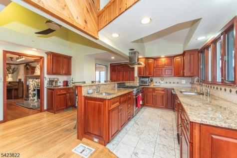 47 Laurel Drive Wayne NJ 07470