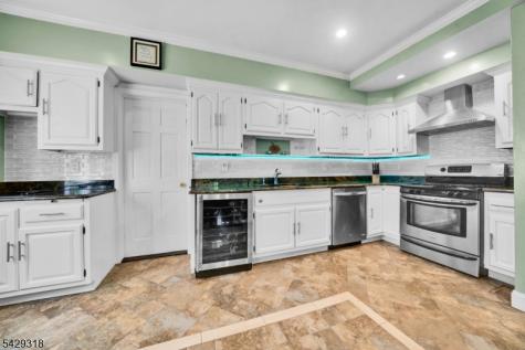 1008 Coolidge Road Elizabeth NJ 07208