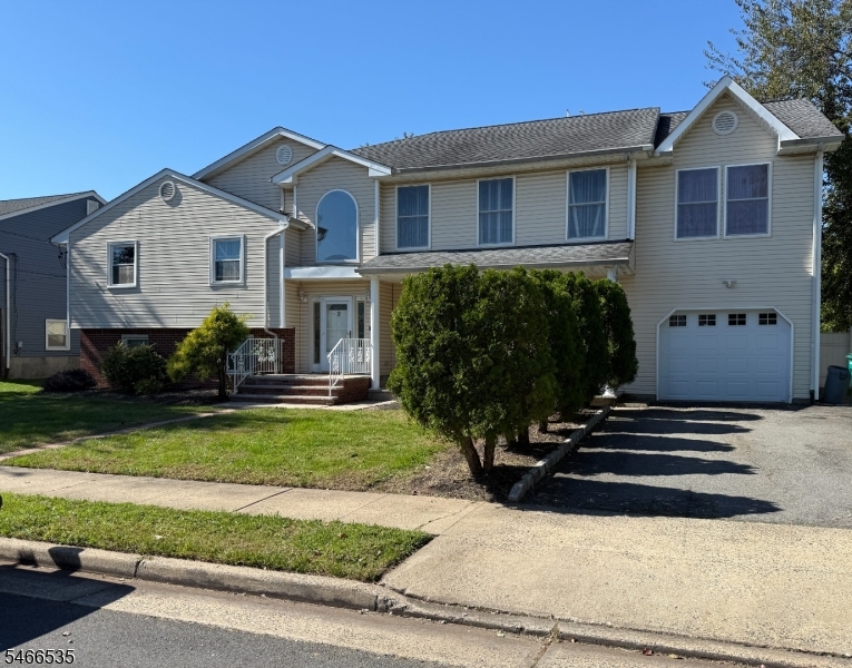 3 Charles Court Edison NJ 08820