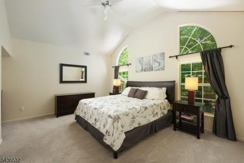 48 Huntington Road Bernards NJ 07920