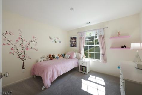 48 Huntington Road Bernards NJ 07920