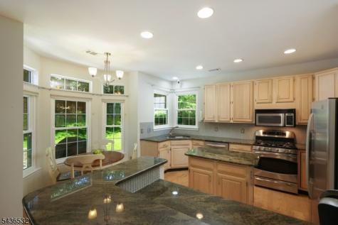 48 Huntington Road Bernards NJ 07920