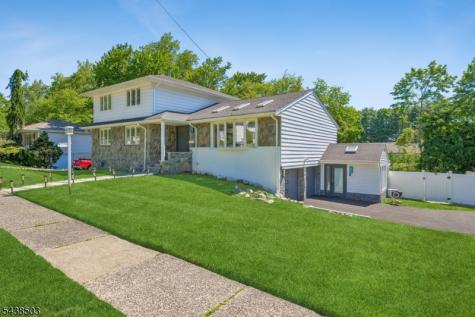 13 Munsey Road Emerson NJ 07630