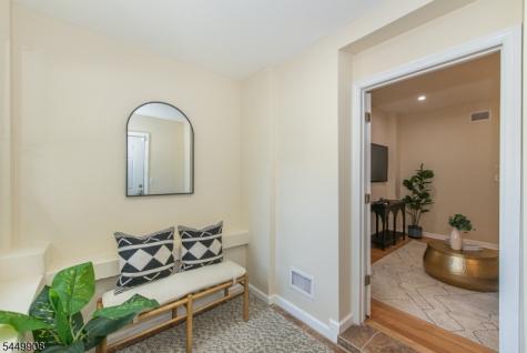 25 Cloverhill Place Montclair NJ 07042