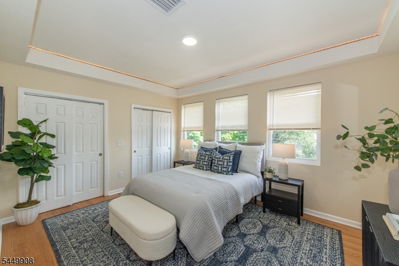25 Cloverhill Place Montclair NJ 07042