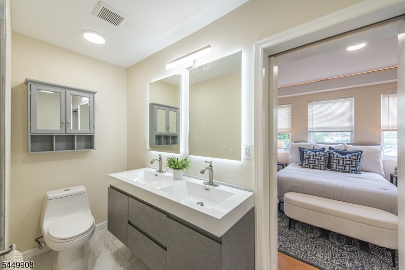 25 Cloverhill Place Montclair NJ 07042