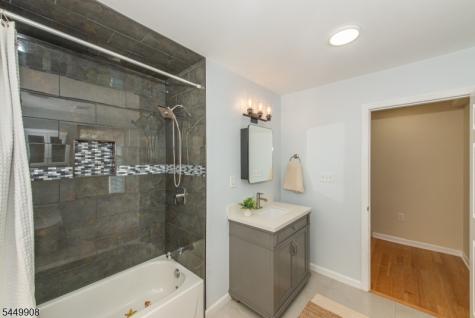 25 Cloverhill Place Montclair NJ 07042