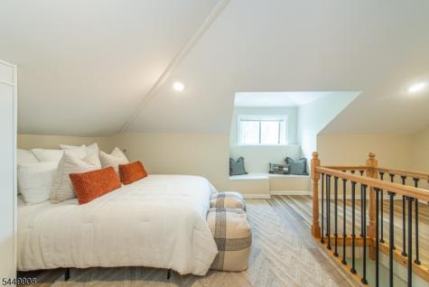 25 Cloverhill Place Montclair NJ 07042