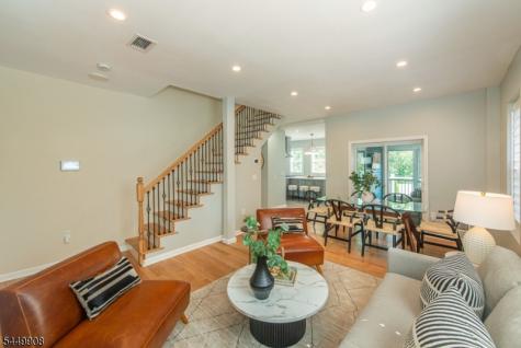 25 Cloverhill Place Montclair NJ 07042