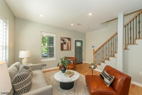 25 Cloverhill Place Montclair NJ 07042