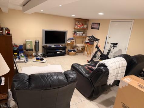 456 Bayberry Lane Mountainside NJ 07092