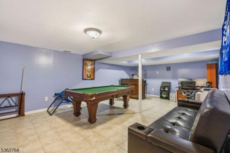 132 Parkside Road Plainfield NJ 07060