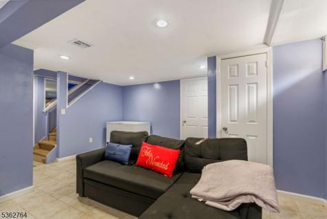 132 Parkside Road Plainfield NJ 07060