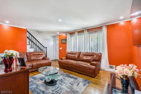 132 Parkside Road Plainfield NJ 07060
