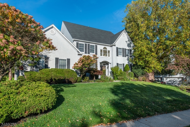 19 Coggins Lane West Orange NJ 07052