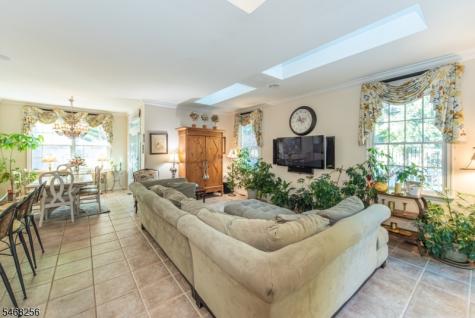 19 Coggins Lane West Orange NJ 07052