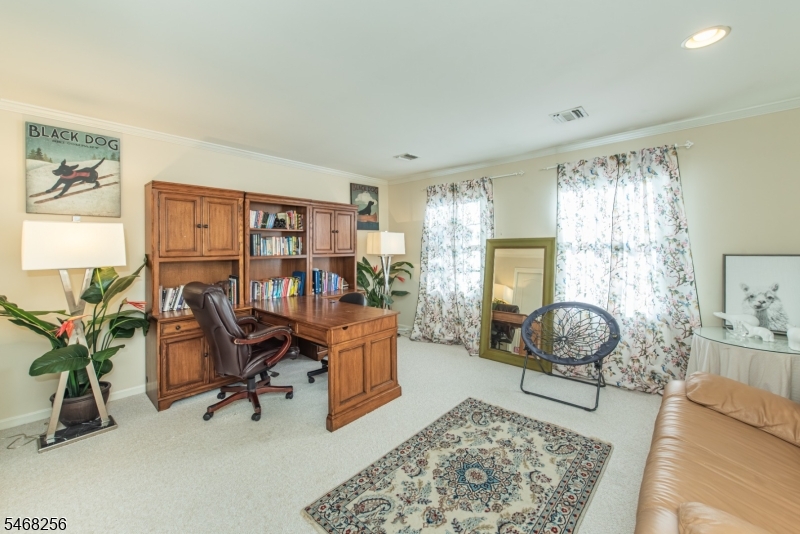 19 Coggins Lane West Orange NJ 07052