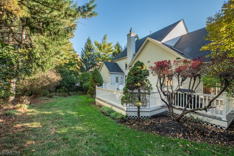 19 Coggins Lane West Orange NJ 07052