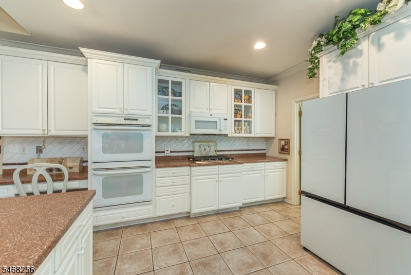 19 Coggins Lane West Orange NJ 07052