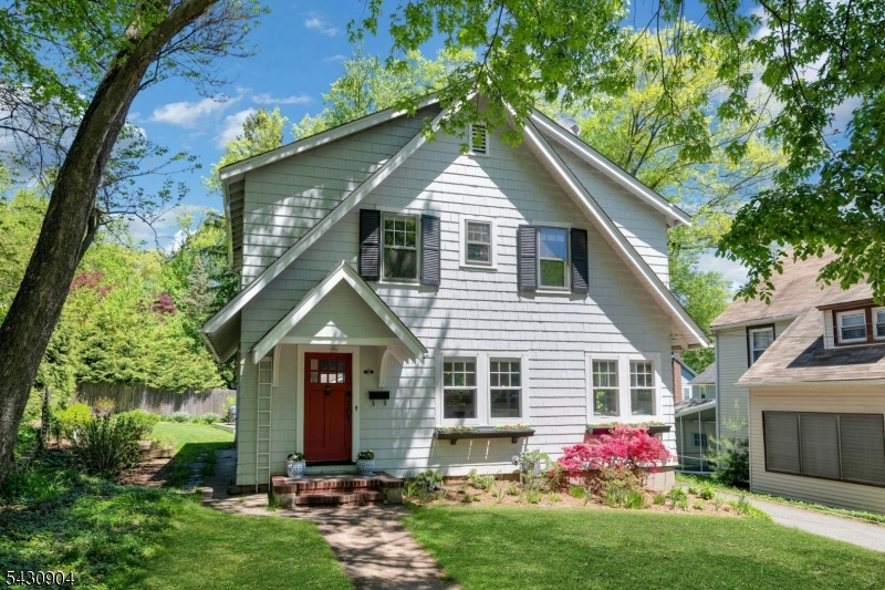 129 Mount Hebron Road Montclair NJ 07043