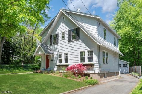 129 Mount Hebron Road Montclair NJ 07043