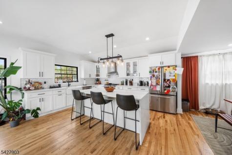 10 Hillcrest Terrace Linden NJ 07036