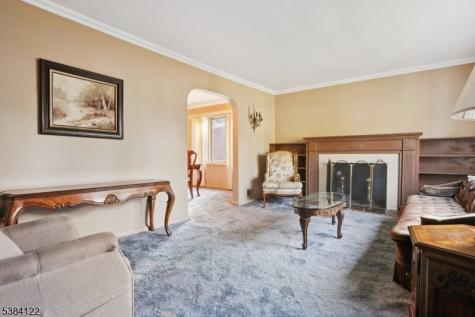 20 Kew Drive Springfield NJ 07081