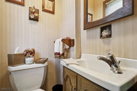 20 Kew Drive Springfield NJ 07081