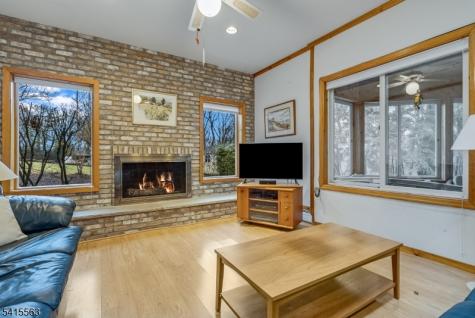 11 Wood Drive Parsippany-troy Hills NJ 07950